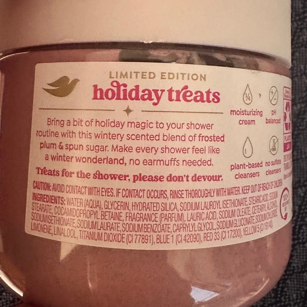 Dove Limited Edition Frosted Plum Berry Body Scrub Holiday Treats 15 oz Jar
